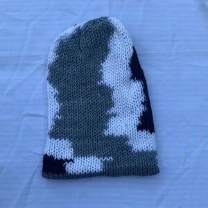 One Size Adult Winter Beanie Hat Men Women Grey Black White Reversible Knitted